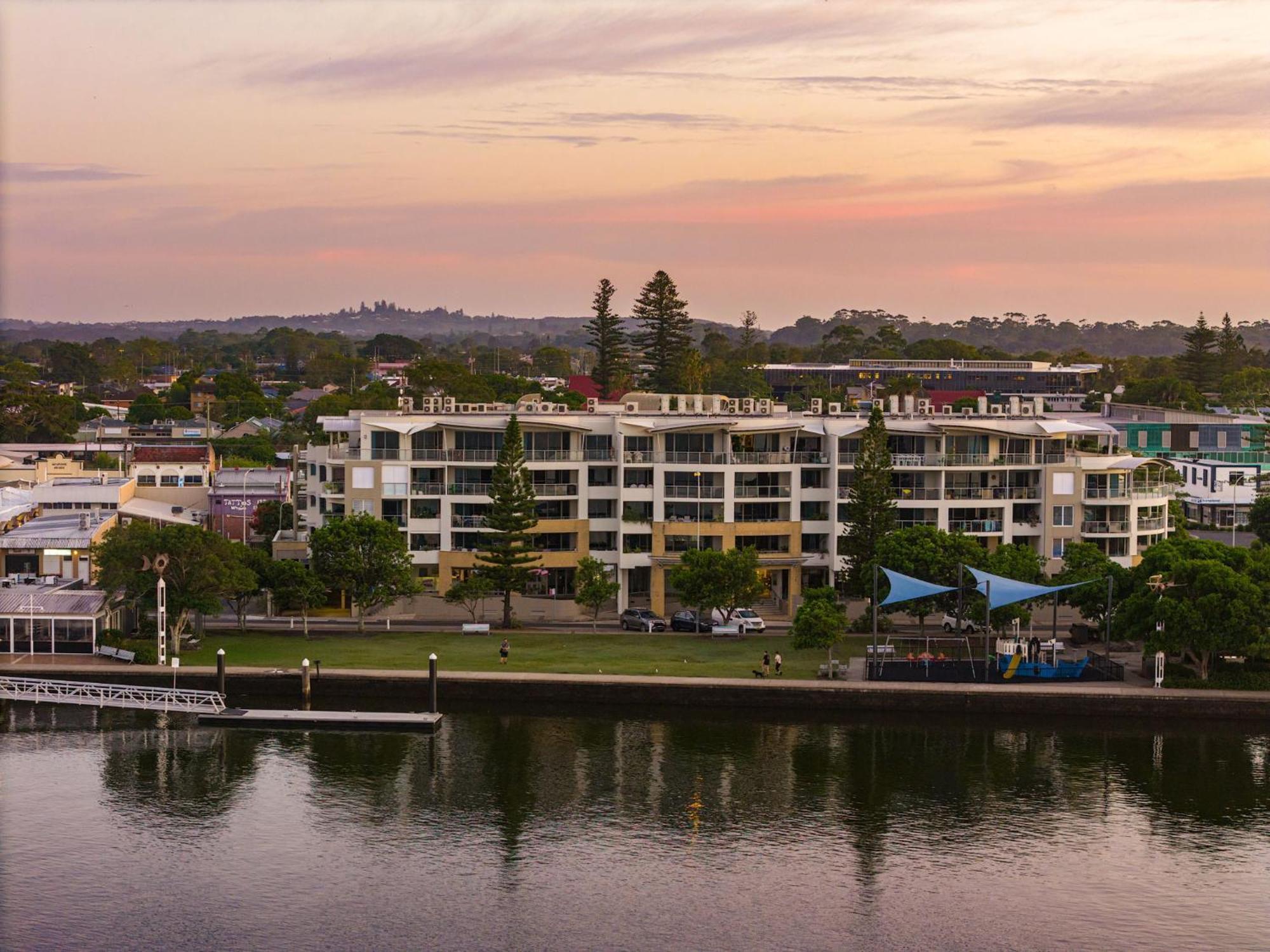 Riverside Holiday Apartments Ballina Esterno foto