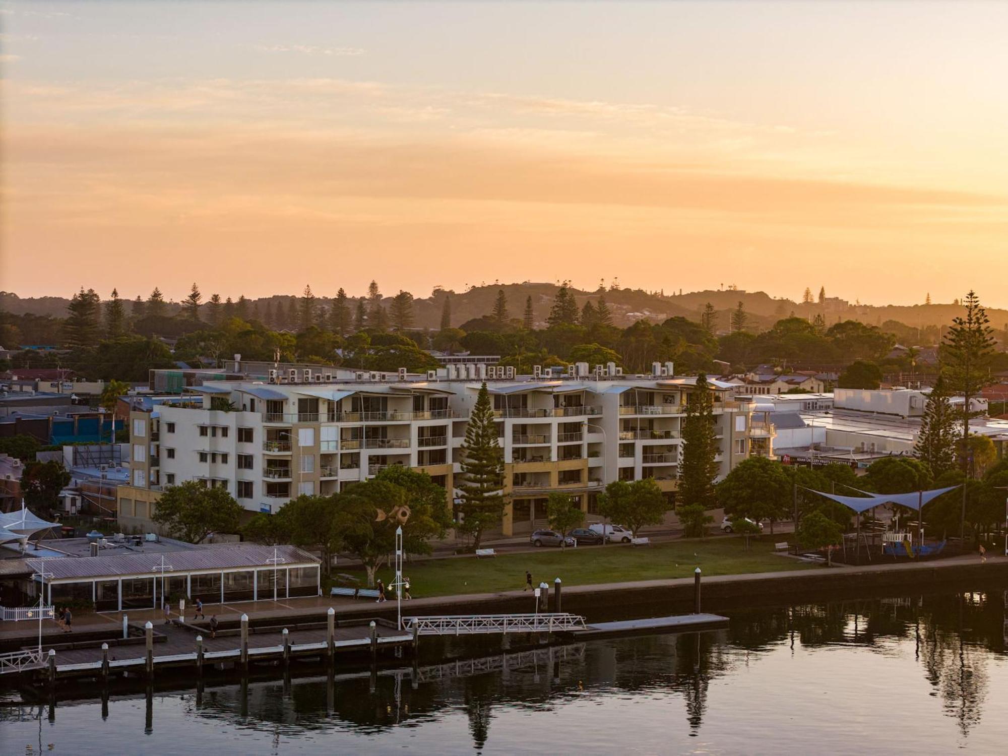 Riverside Holiday Apartments Ballina Esterno foto