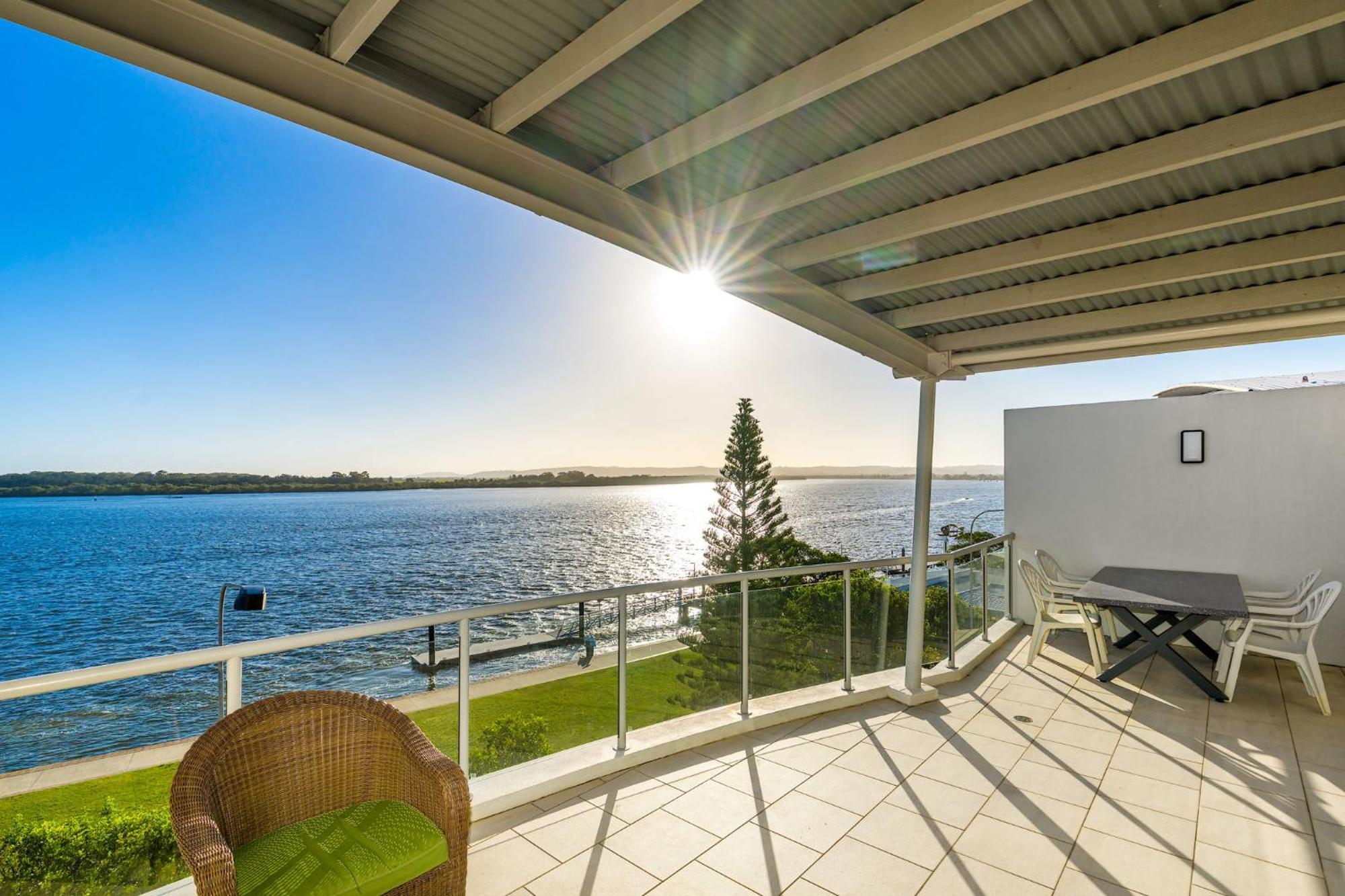 Riverside Holiday Apartments Ballina Esterno foto